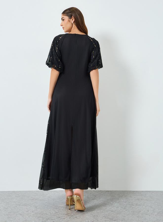 ستايلي فستان طويل منمق بتفاصيل شبكية - Image 3